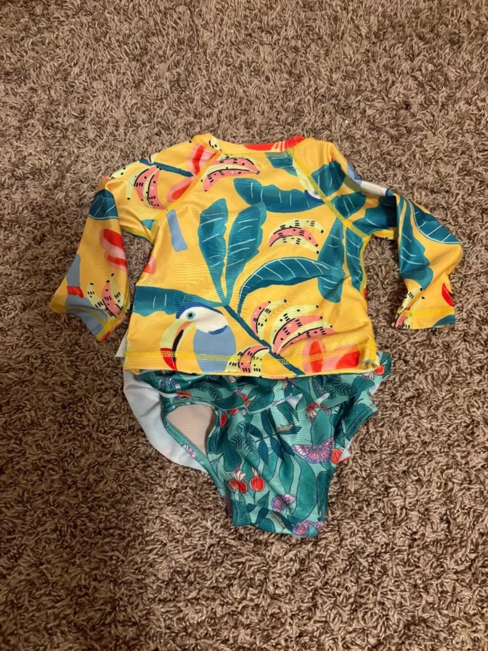 Tea Collection cute swimsuit
